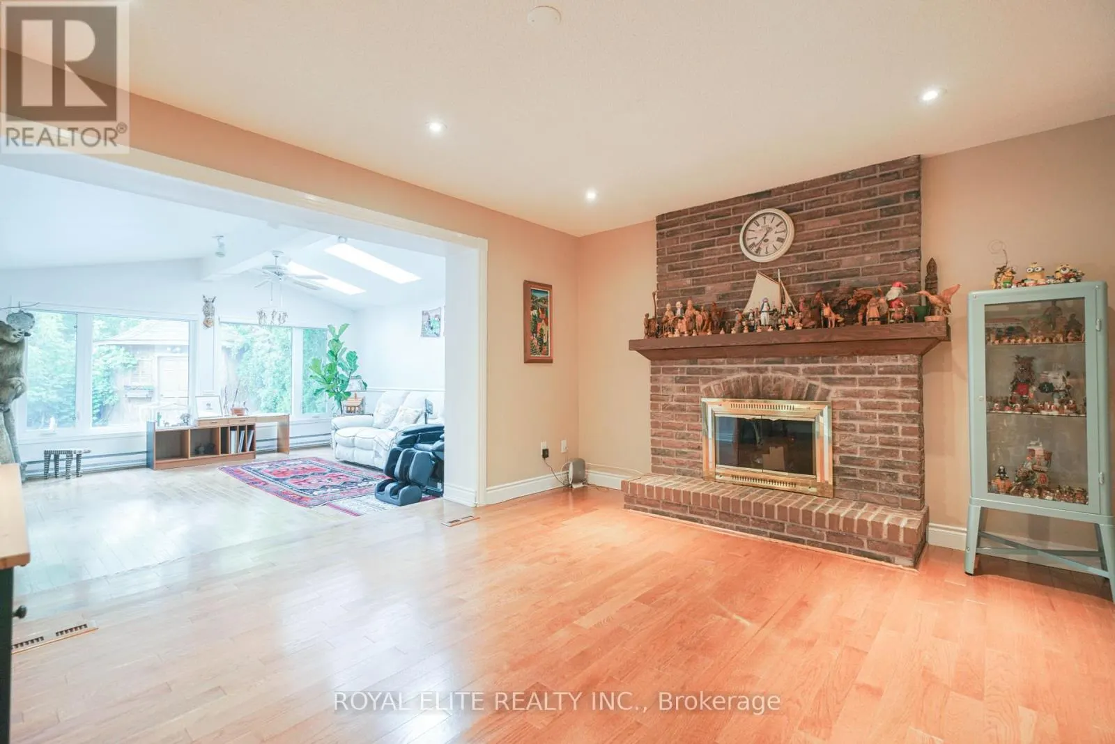 3530 KINGBIRD COURT