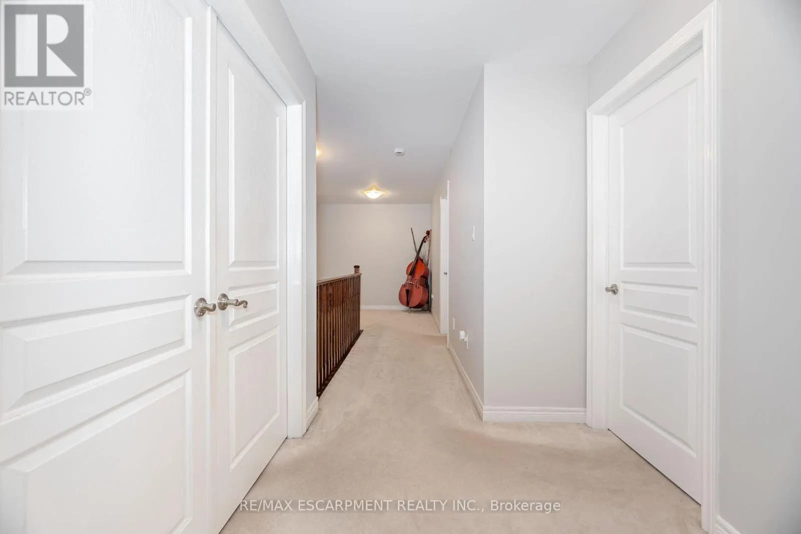 31 VANDERBRINK DRIVE