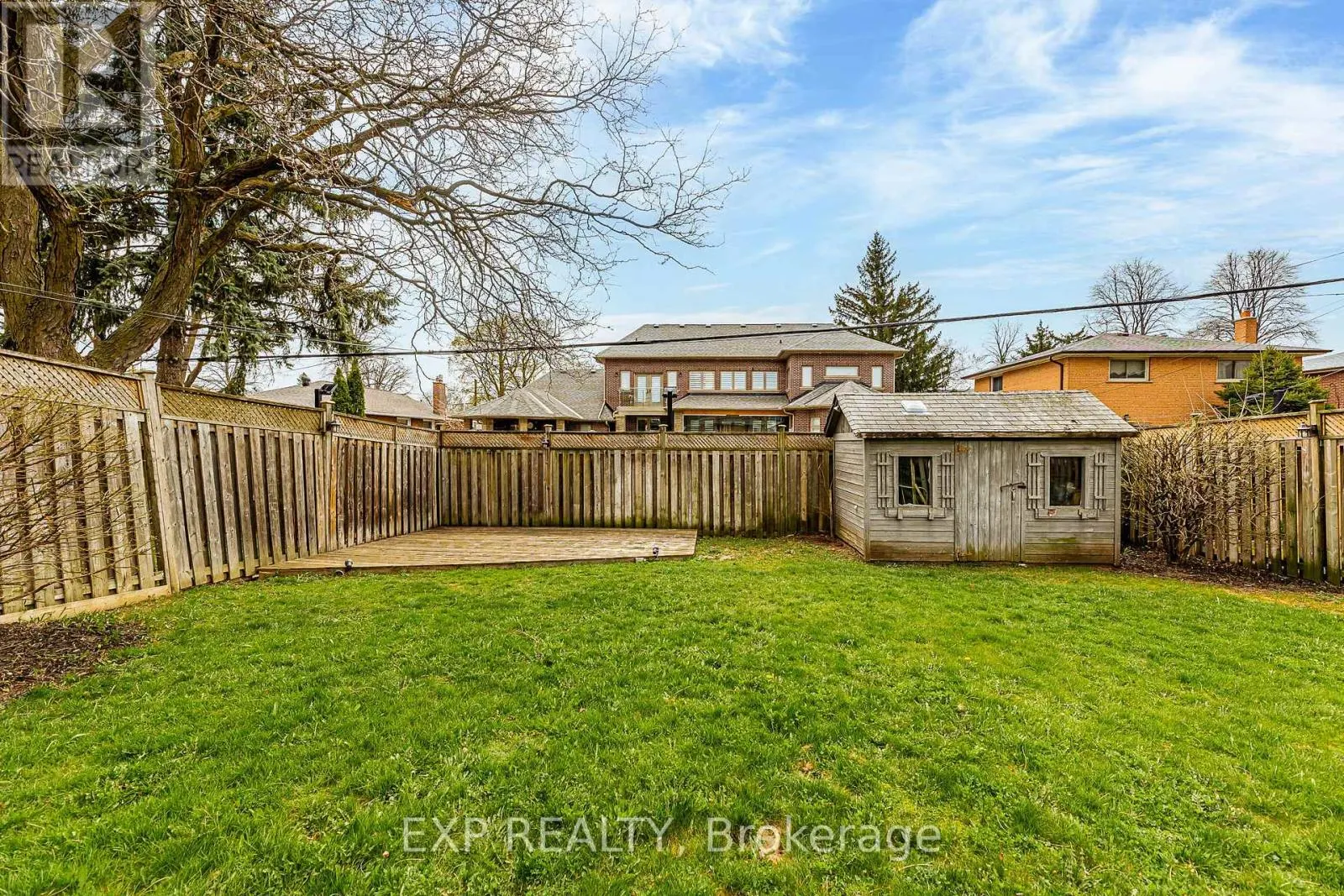 7 NORTHCREST ROAD