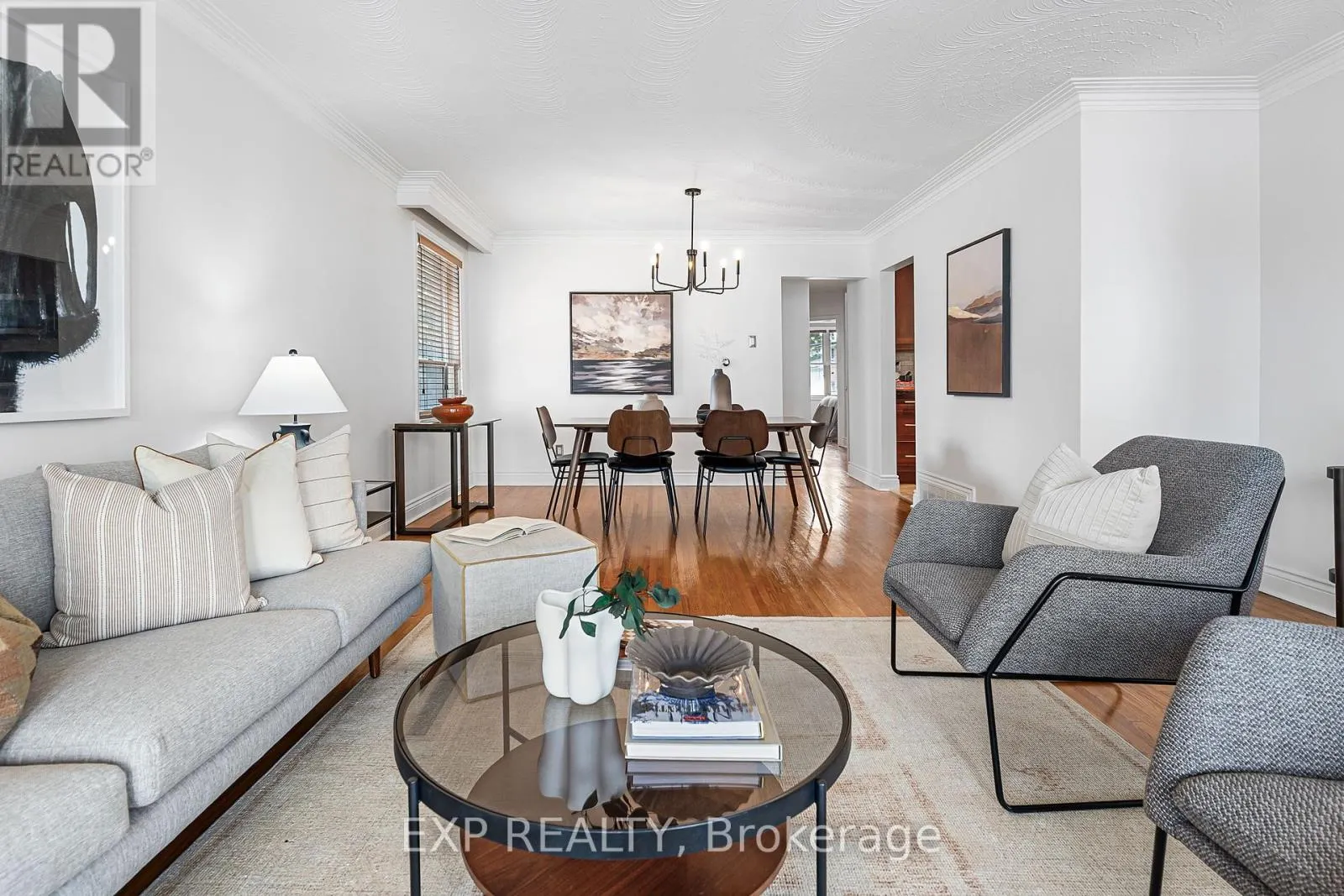 7 NORTHCREST ROAD
