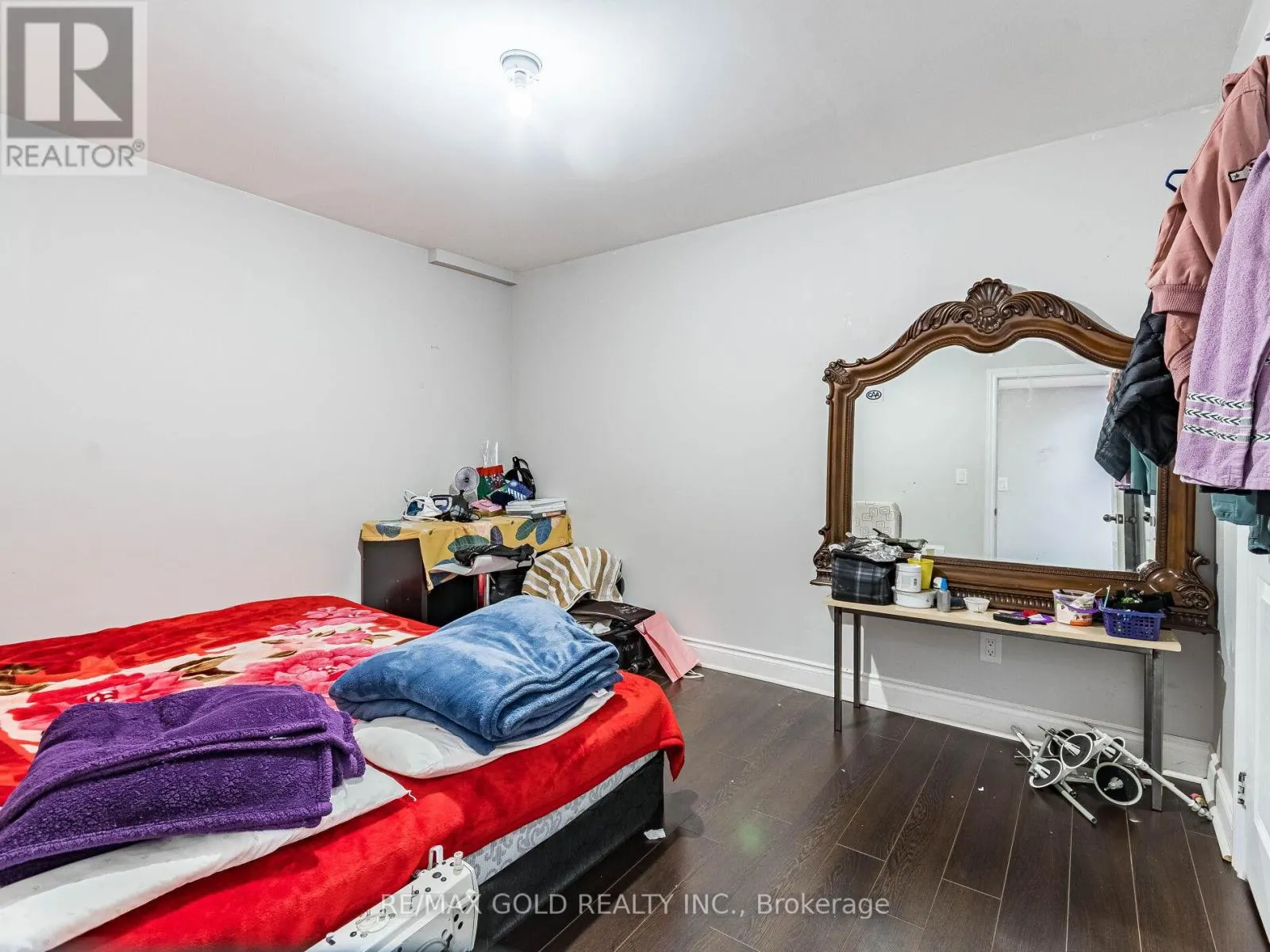 22 GAME CREEK CRESCENT
