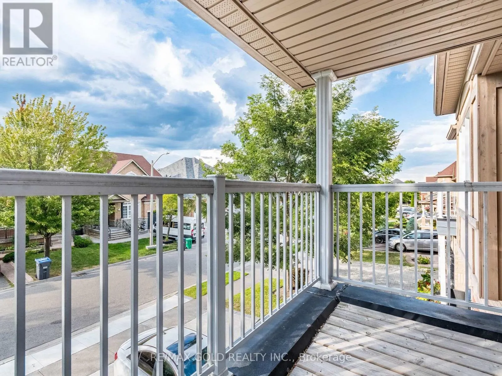 22 GAME CREEK CRESCENT