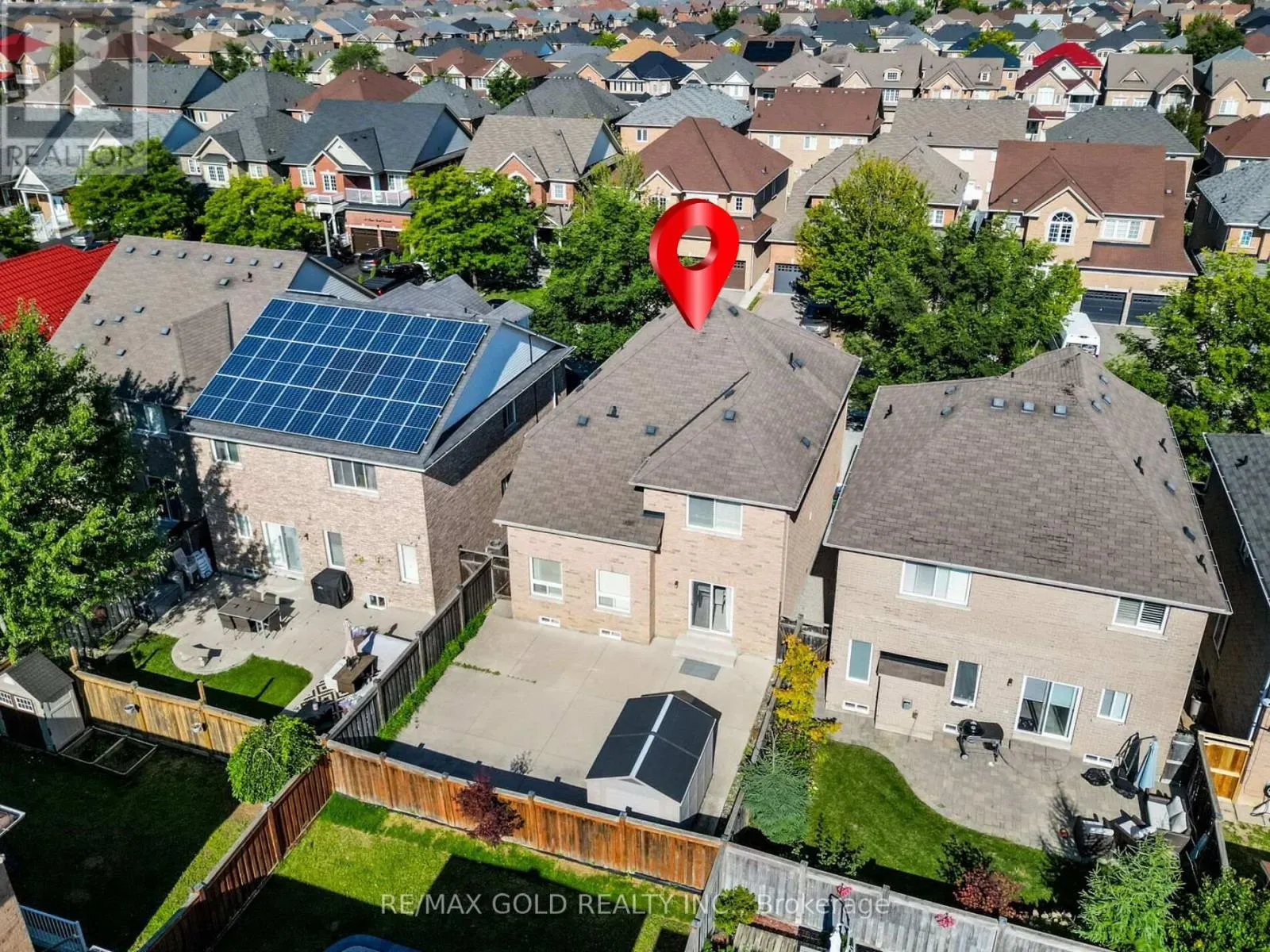 22 GAME CREEK CRESCENT