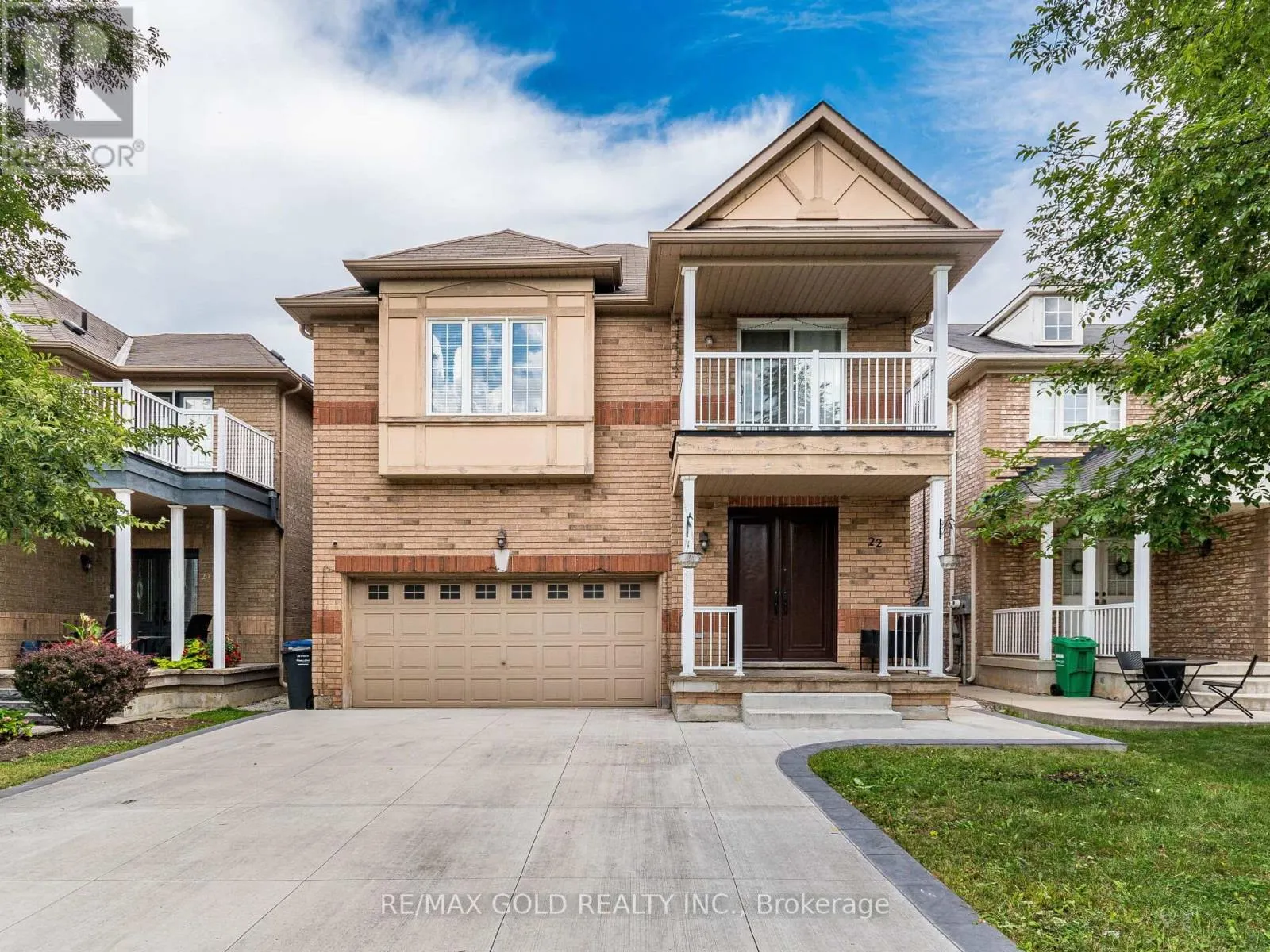 22 GAME CREEK CRESCENT