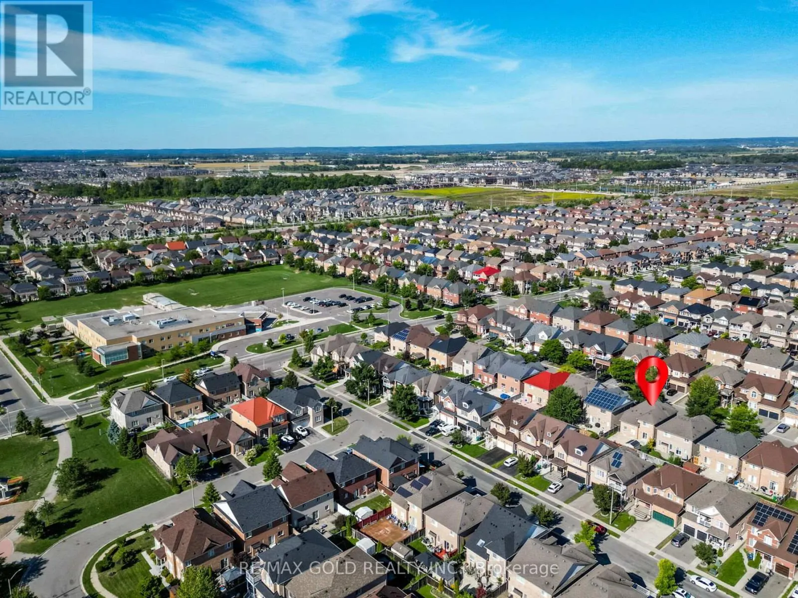 22 GAME CREEK CRESCENT