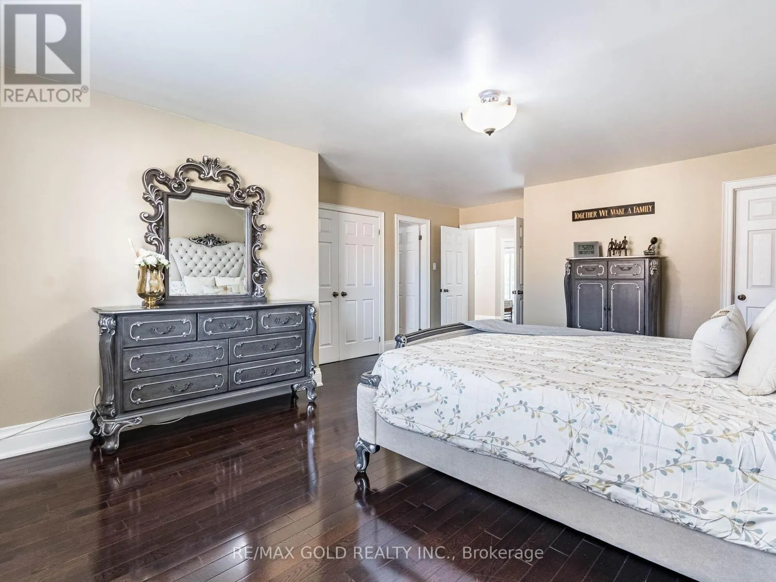 22 GAME CREEK CRESCENT