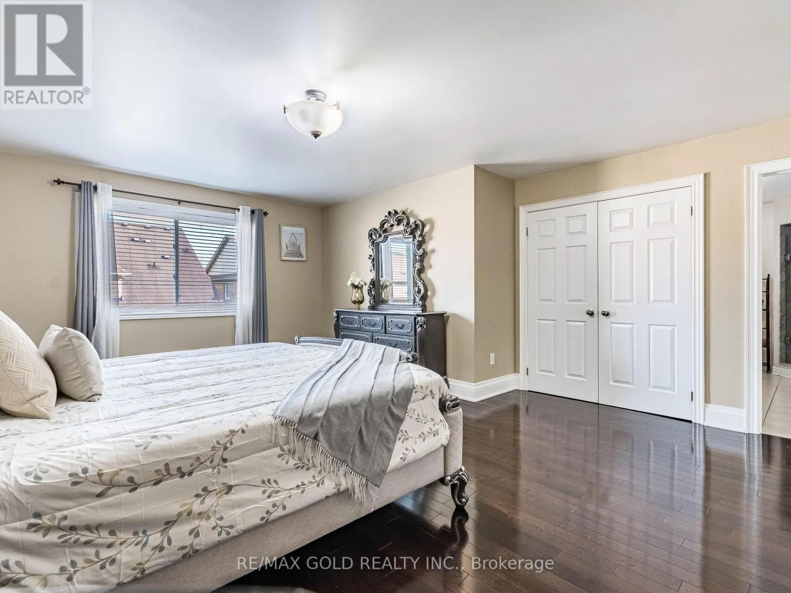 22 GAME CREEK CRESCENT