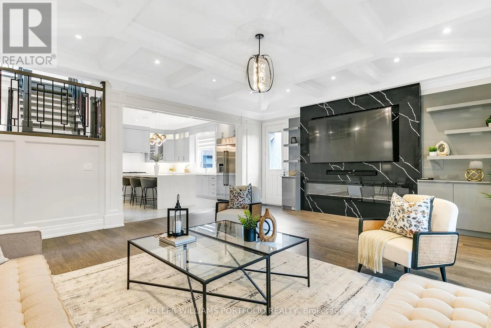 38 SMITHWOOD DRIVE