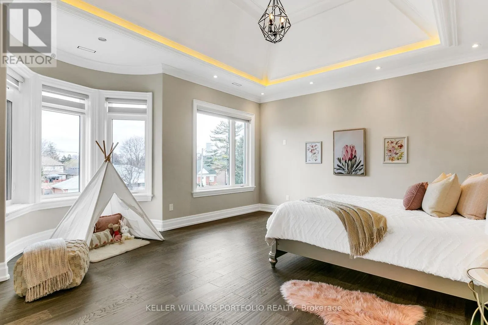 38 SMITHWOOD DRIVE