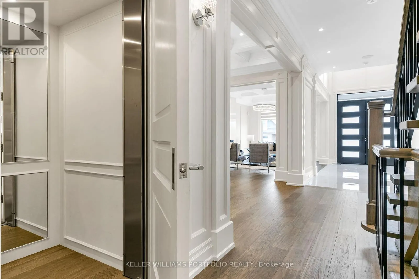 38 SMITHWOOD DRIVE