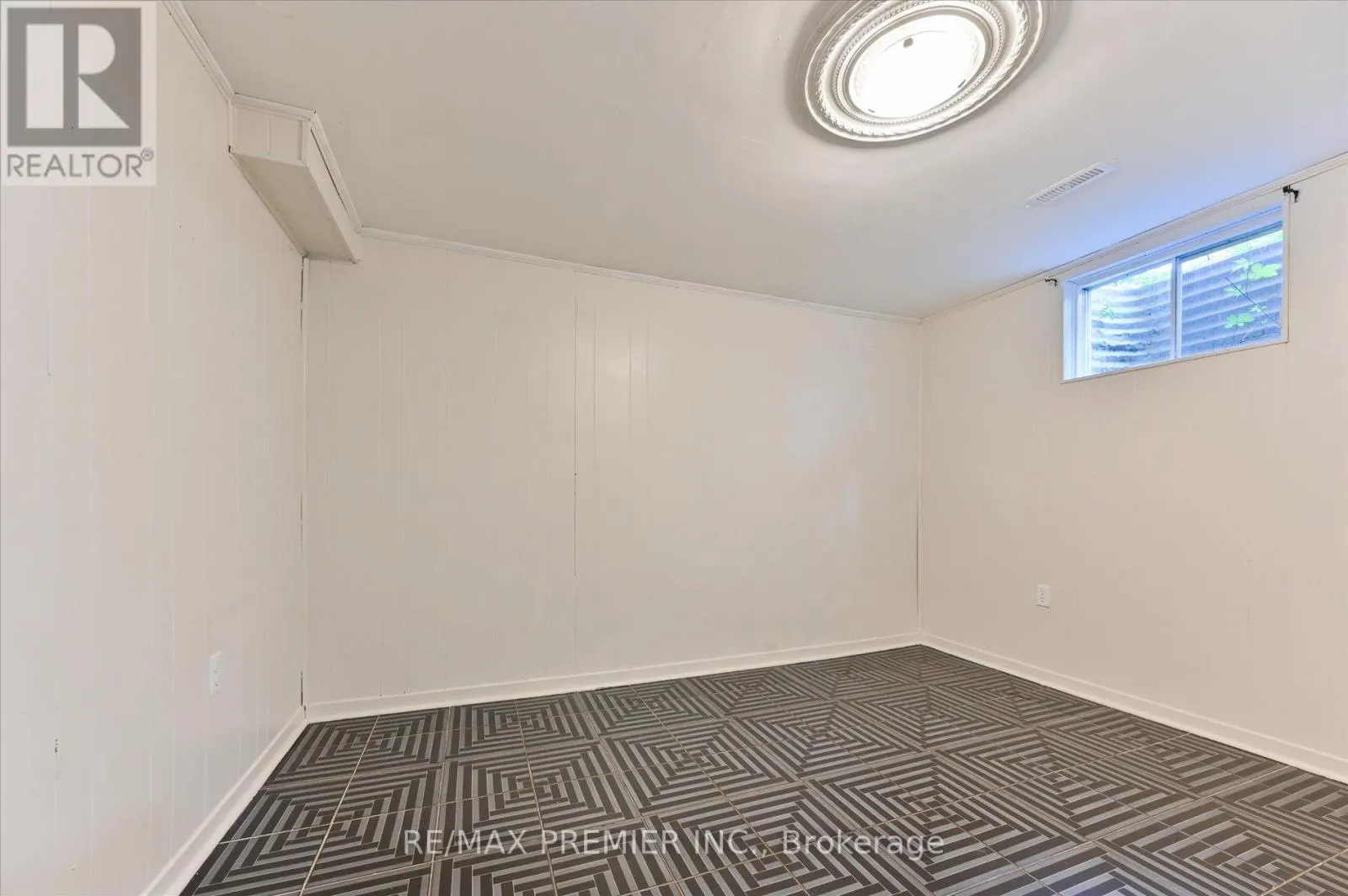 44 PETUNIAS ROAD