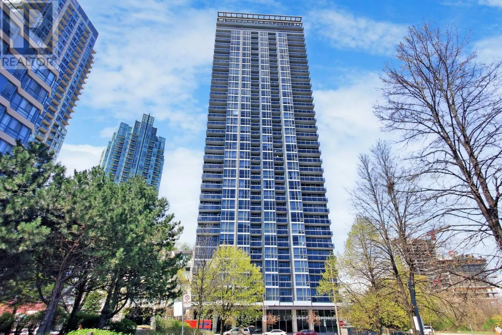 1013 - 223 WEBB DRIVE