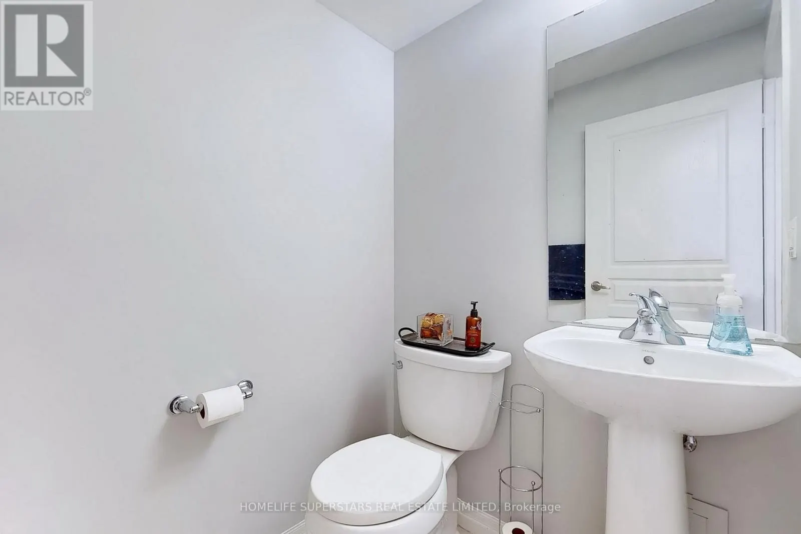 1013 - 223 WEBB DRIVE
