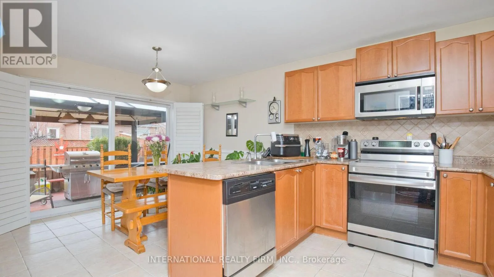 30 BENMORE CRESCENT