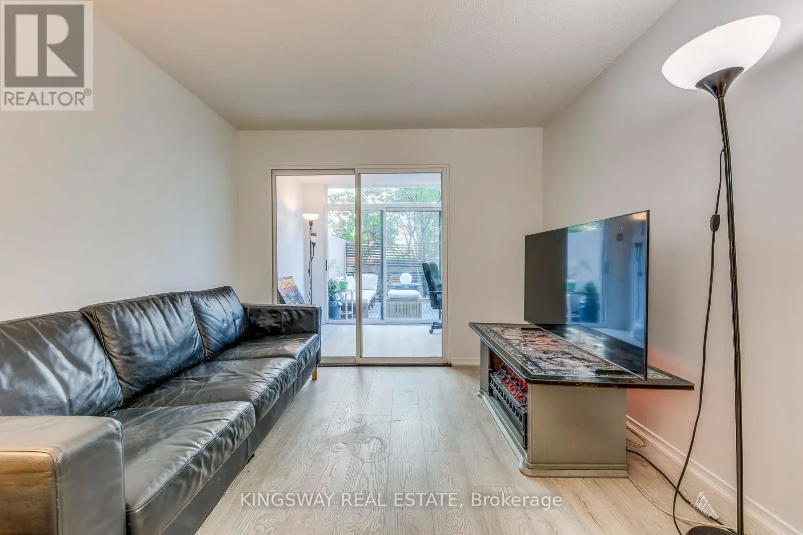 110 - 145 HILLCREST AVENUE