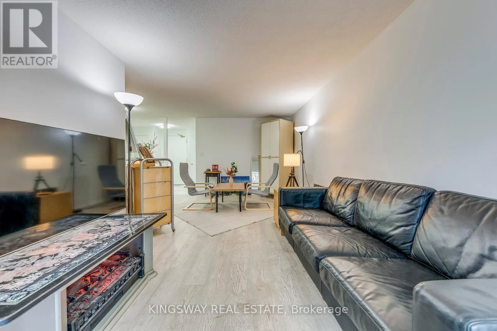 110 - 145 HILLCREST AVENUE