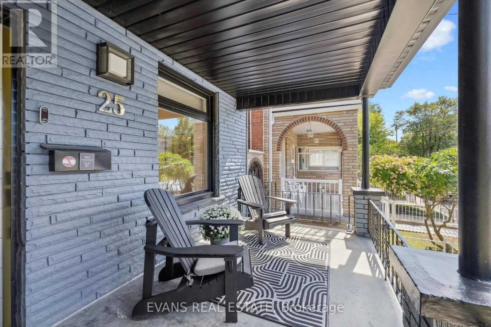 25 UXBRIDGE AVENUE