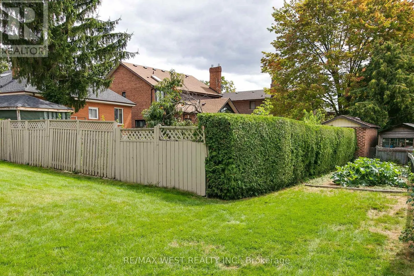 50 LARCHMERE AVENUE