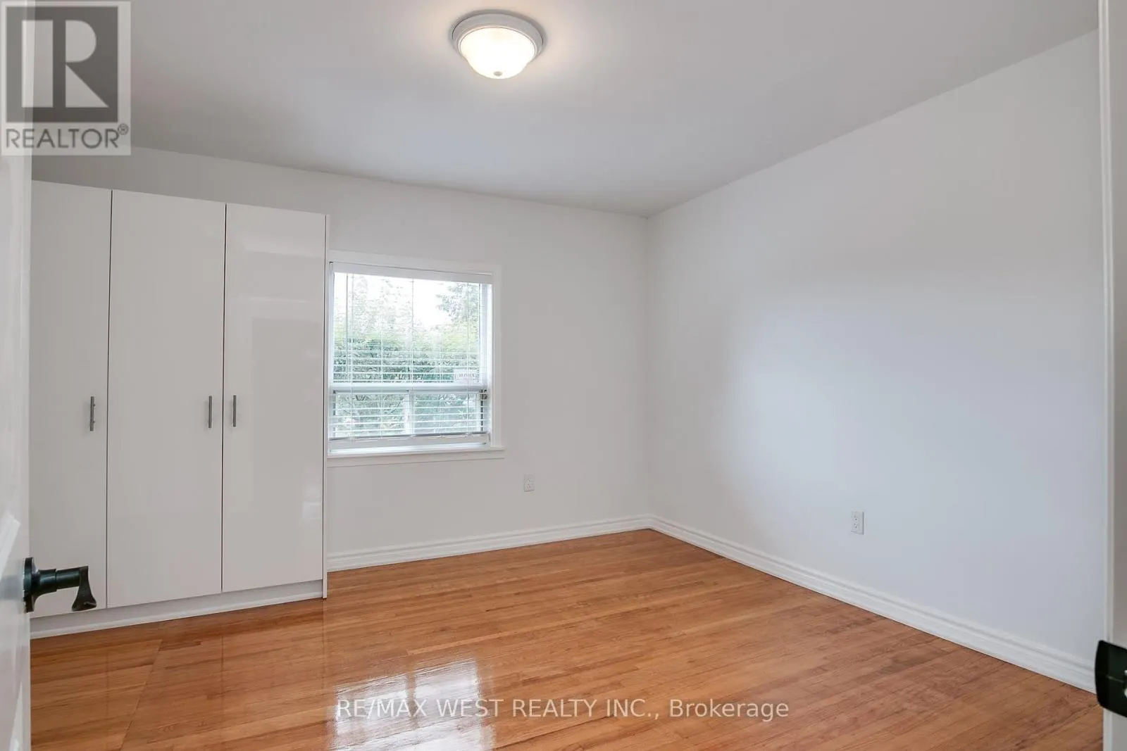 50 LARCHMERE AVENUE