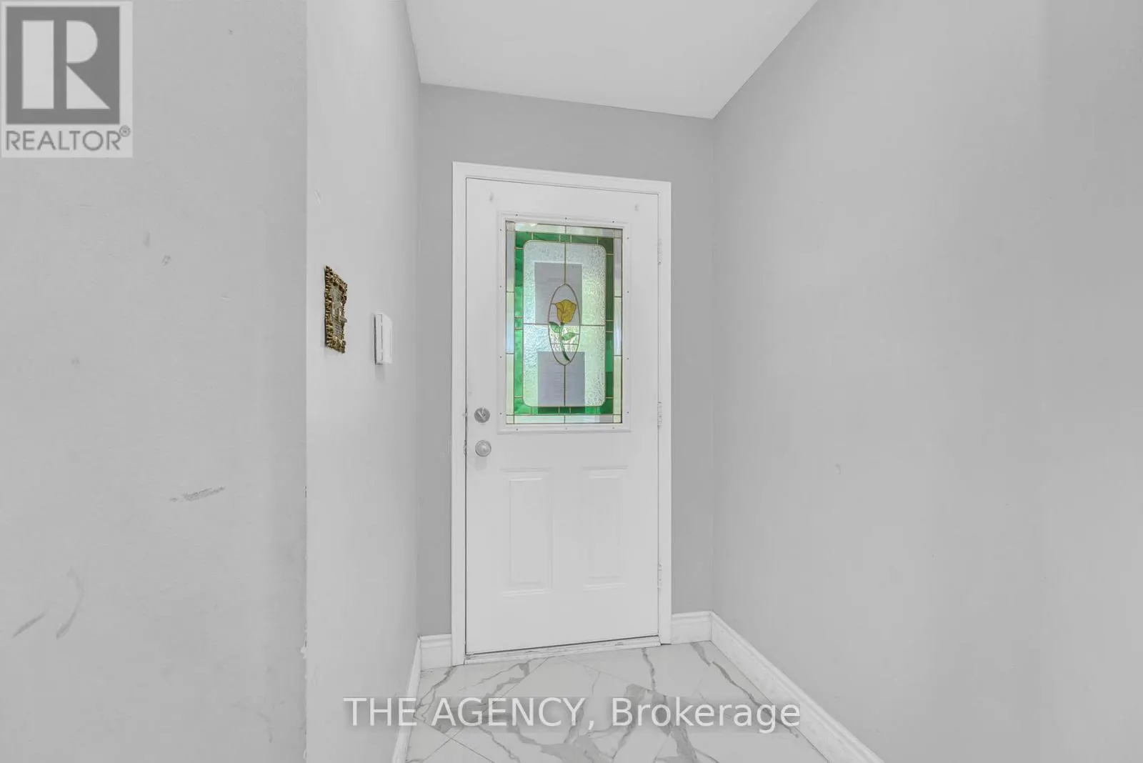 48 ZACHARY DRIVE