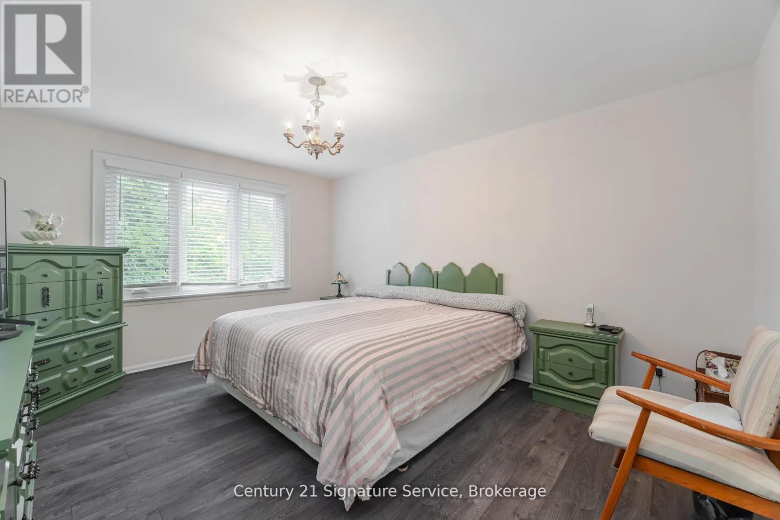 512 SELSEY DRIVE