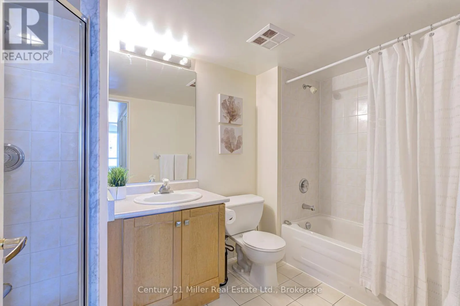 1210 - 156 ENFIELD PLACE, #1210