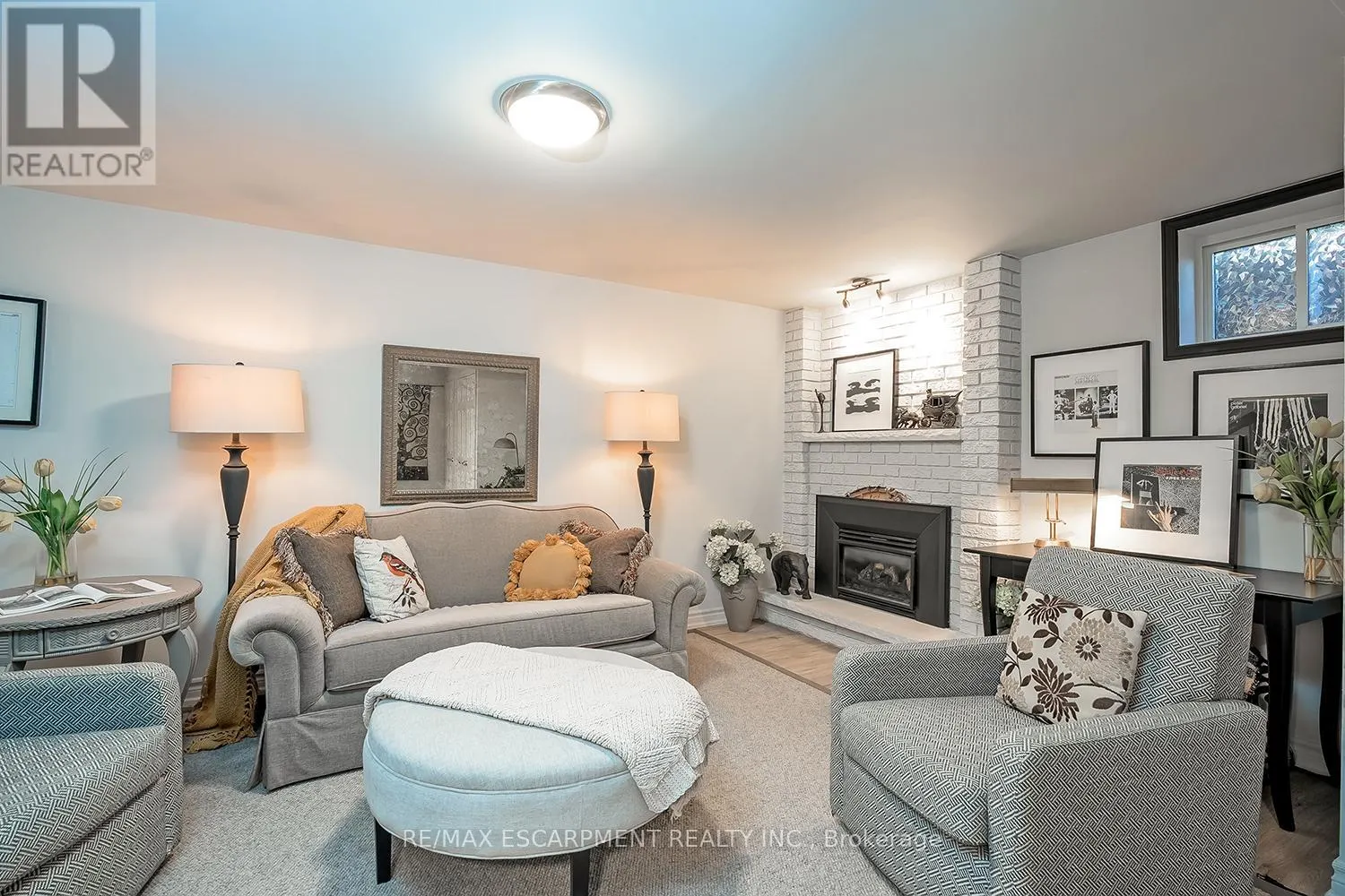 5 - 1580 KERN'S ROAD