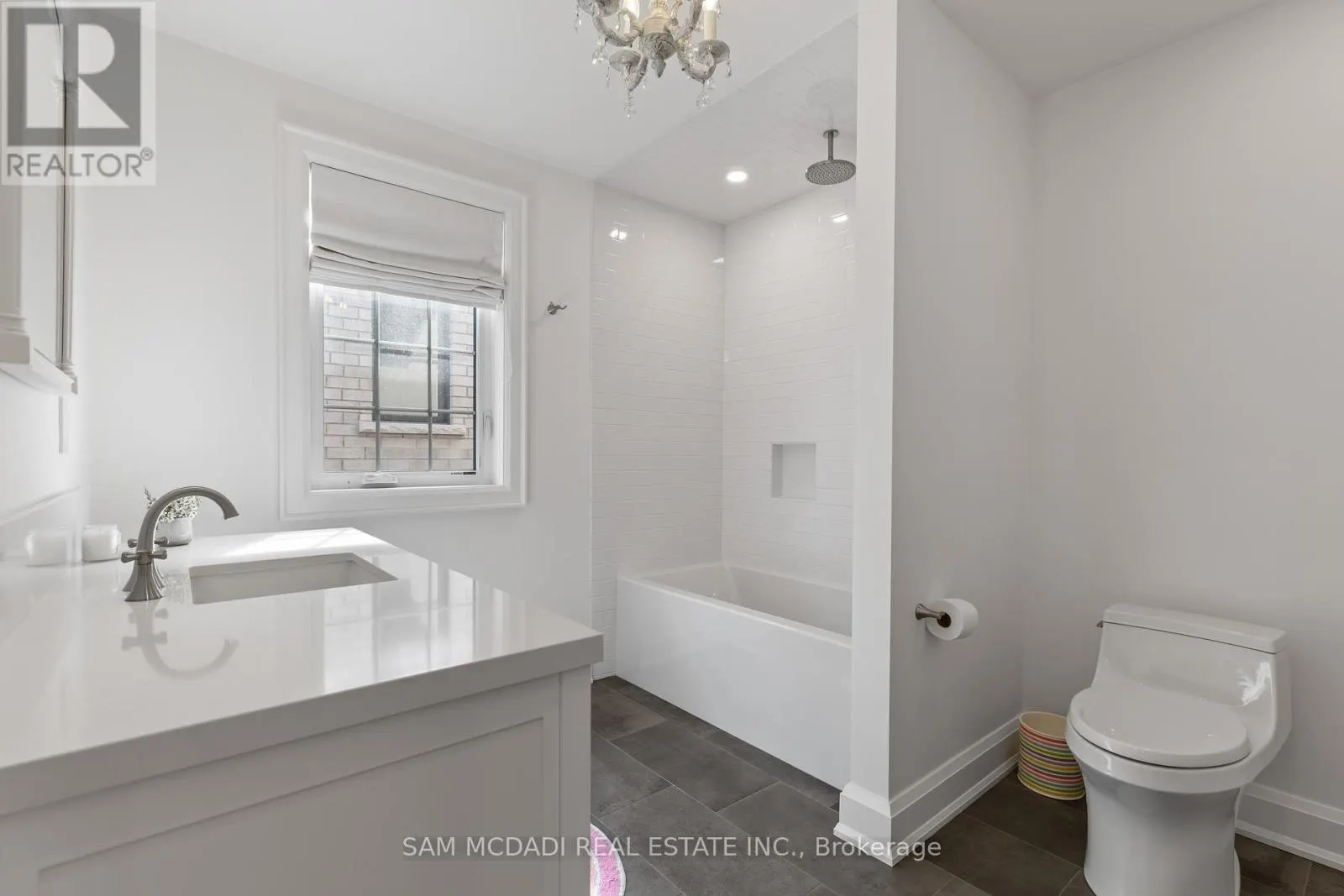 4 IROQUOIS AVENUE