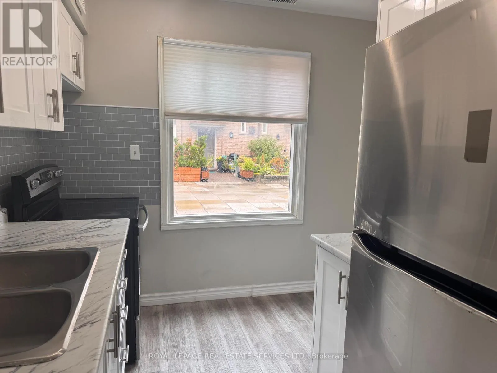 41 - 28 REXDALE BOULEVARD