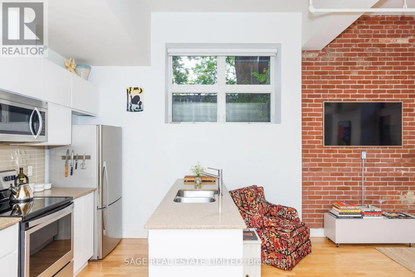 103 - 152 ANNETTE STREET
