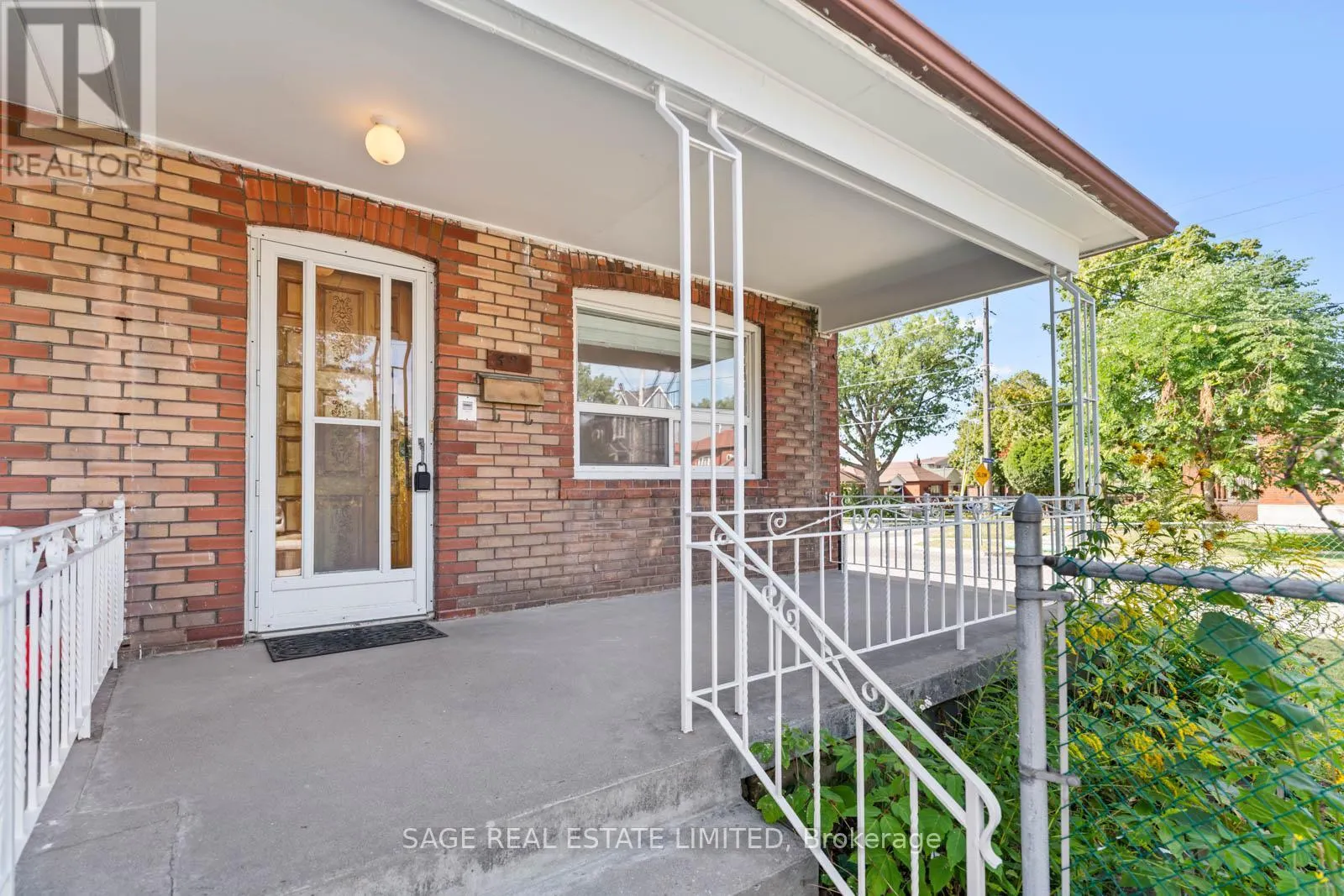 49 BOWIE AVENUE
