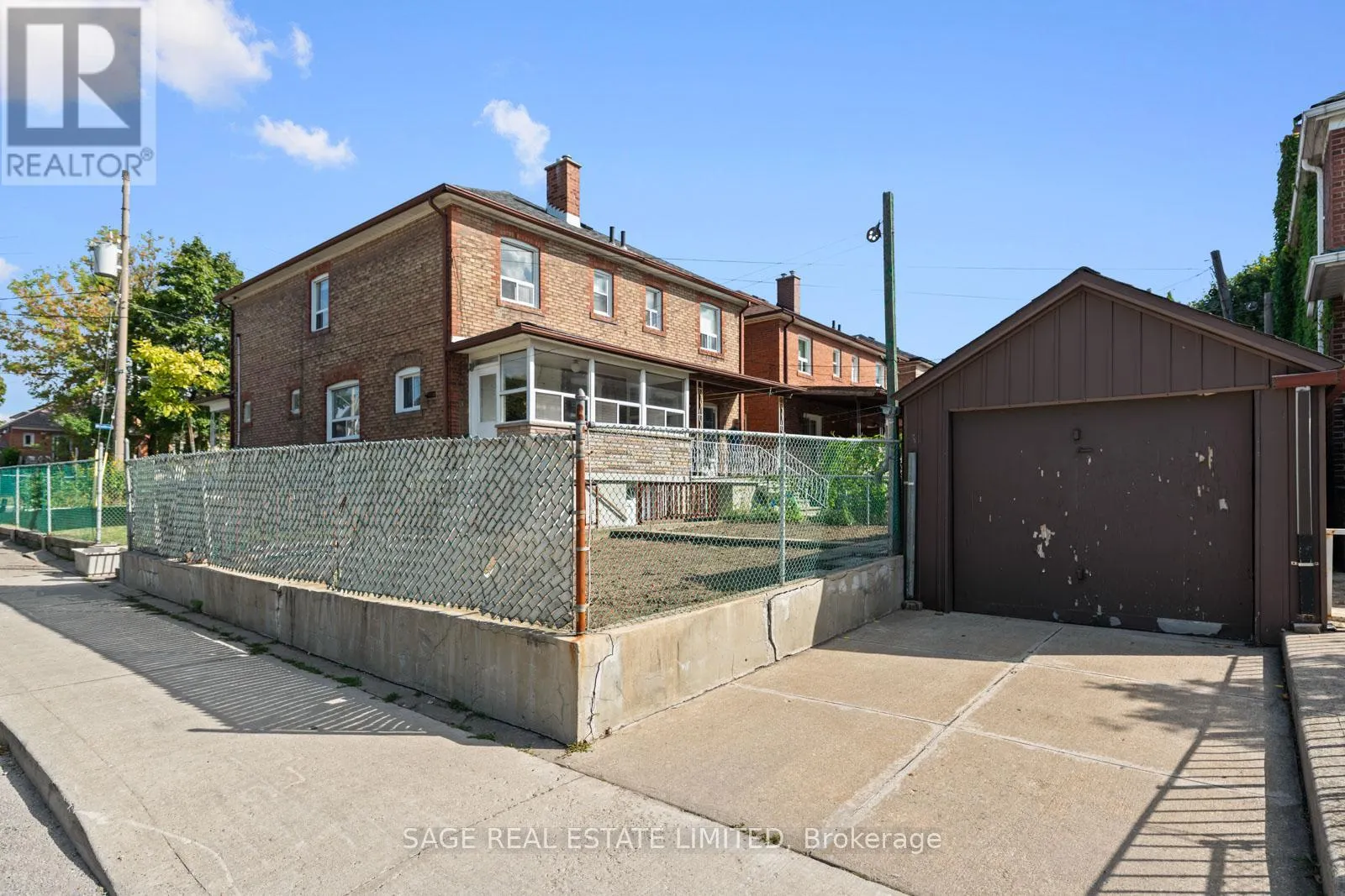49 BOWIE AVENUE