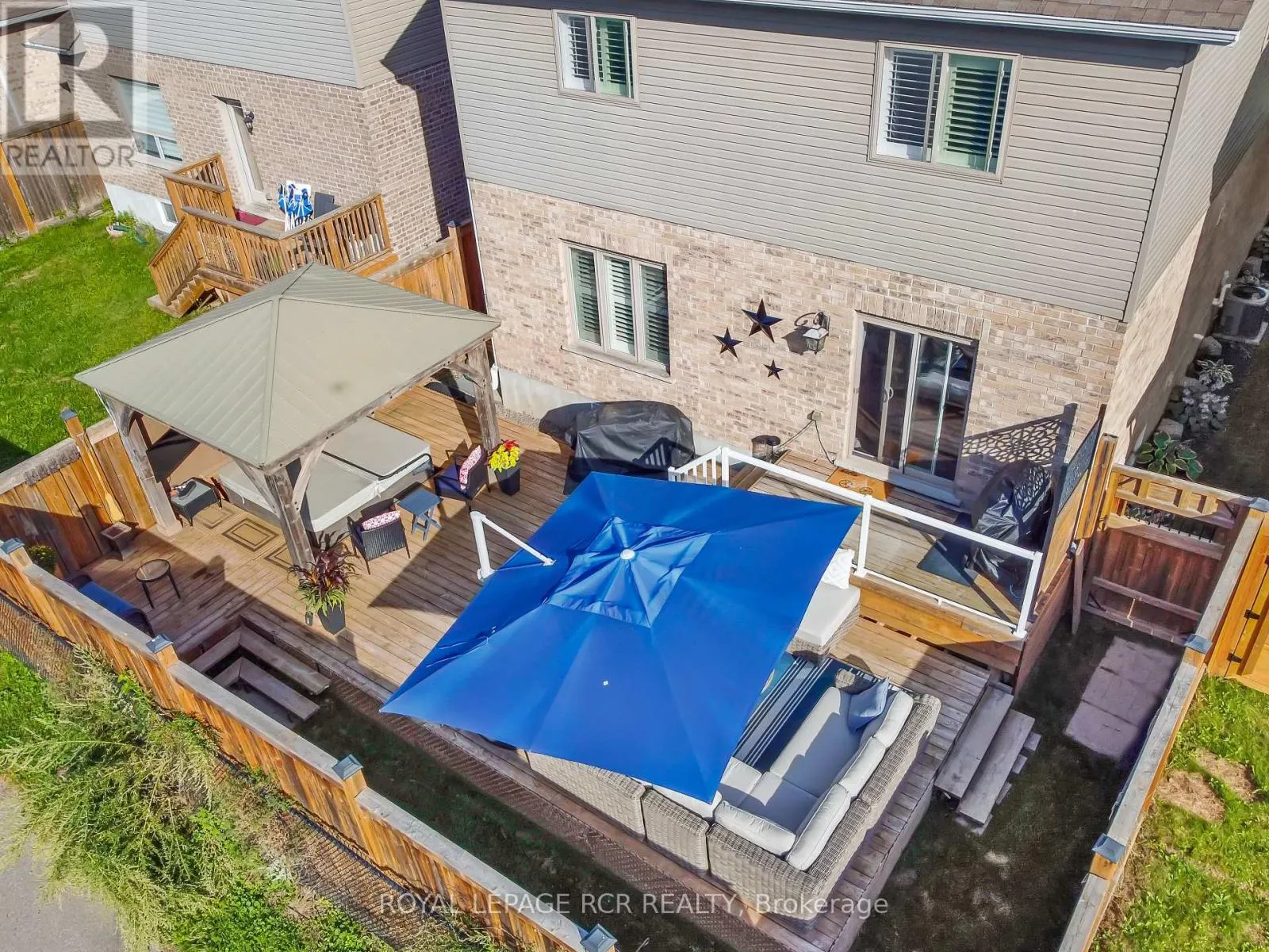 85 LAVERTY CRESCENT