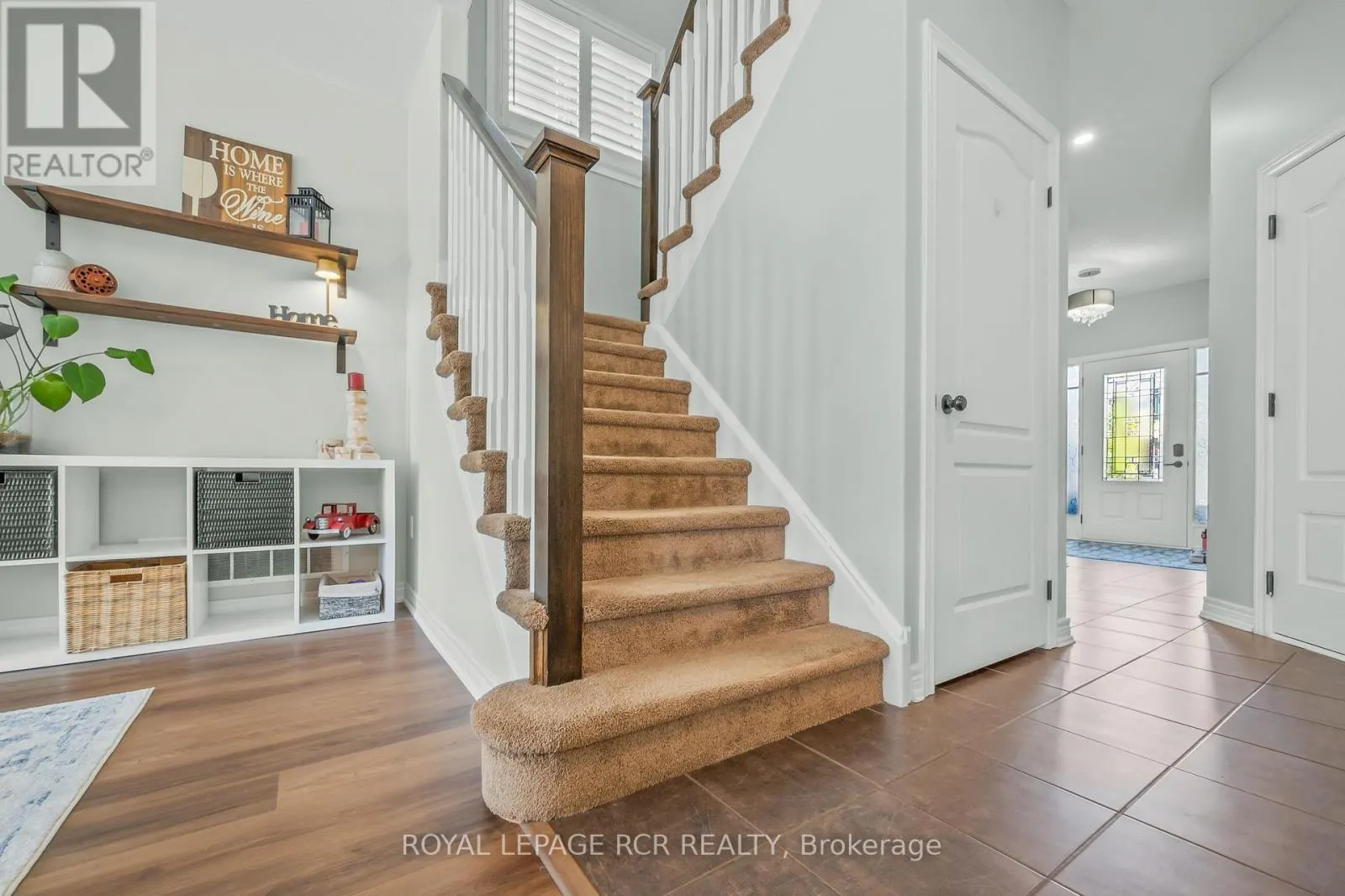 85 LAVERTY CRESCENT