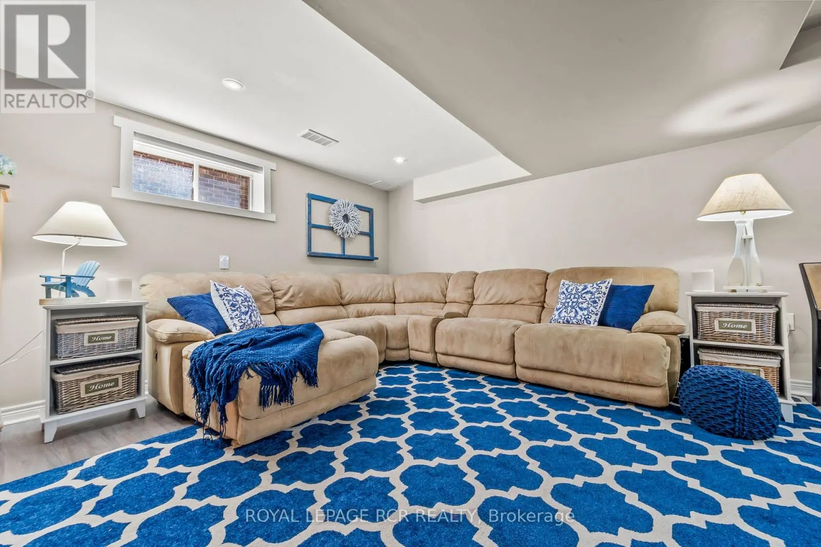 85 LAVERTY CRESCENT