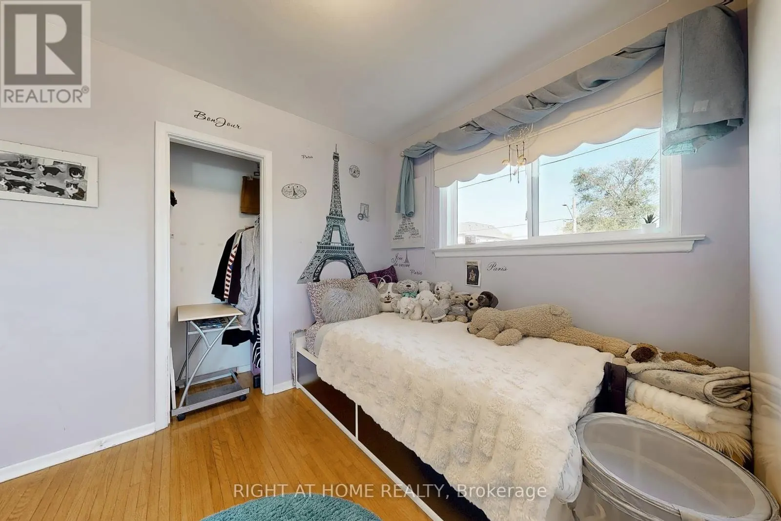 907 FOURTH STREET