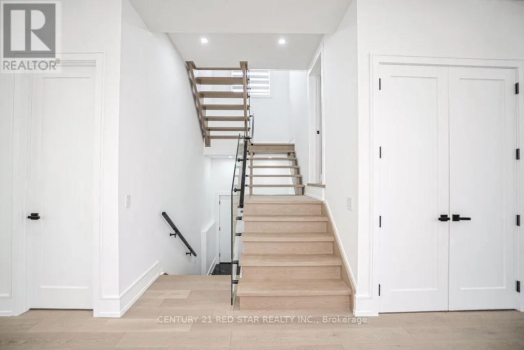 1 FRANKWOOD ROAD