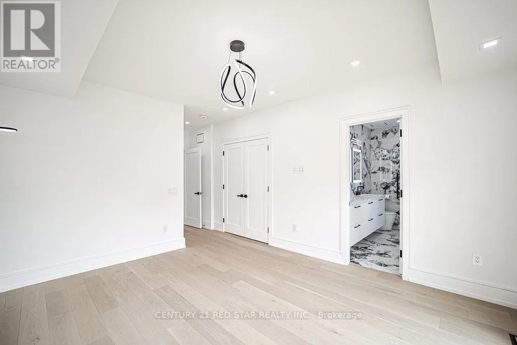 1 FRANKWOOD ROAD