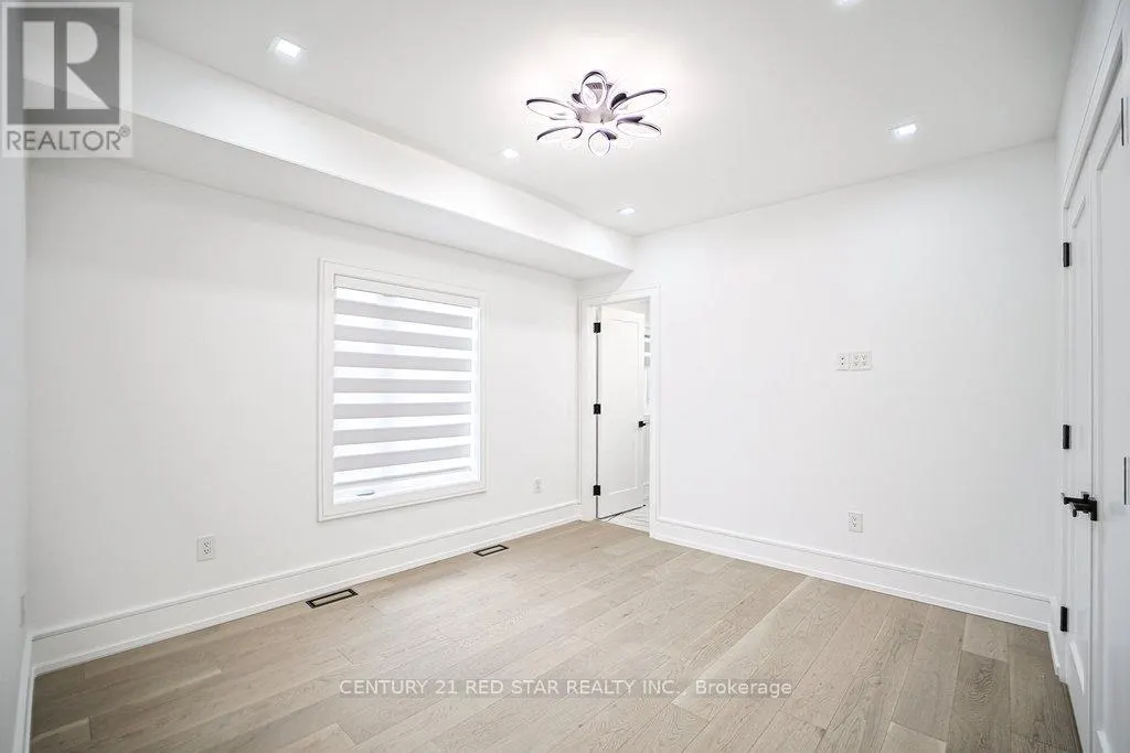 1 FRANKWOOD ROAD