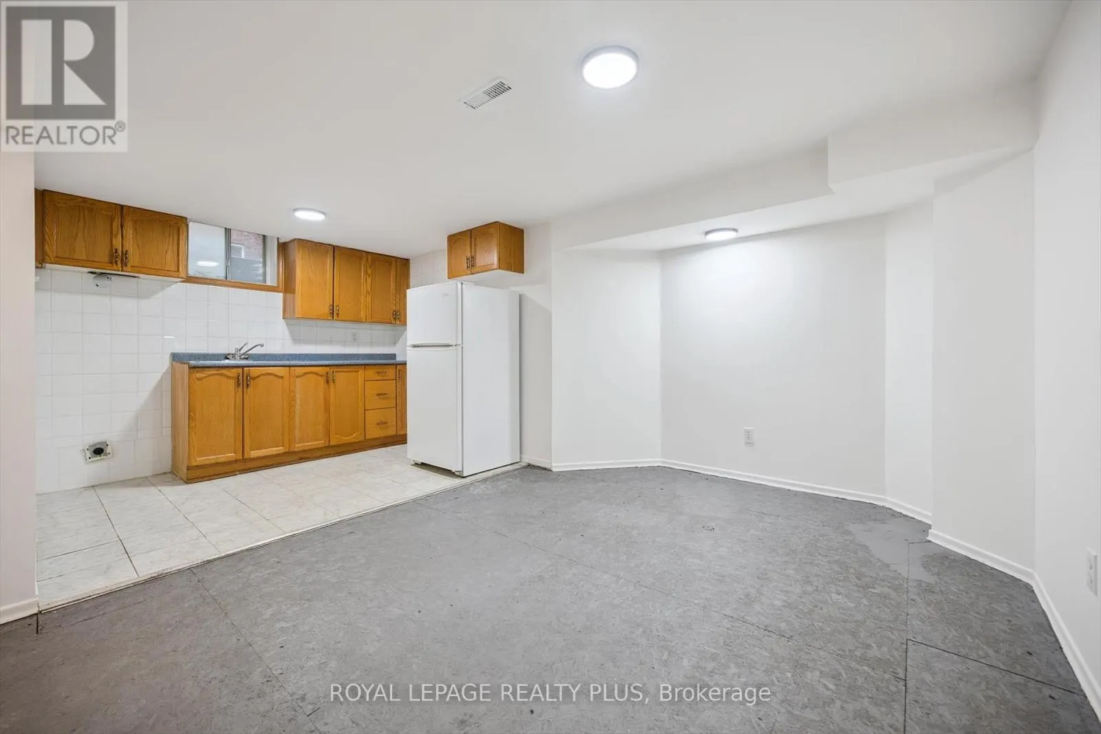 4543 GULLFOOT CIRCLE
