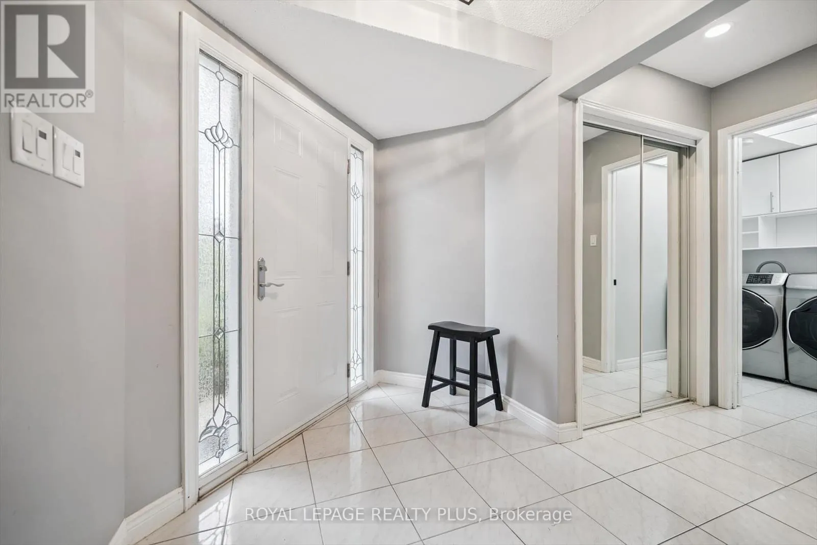 4543 GULLFOOT CIRCLE