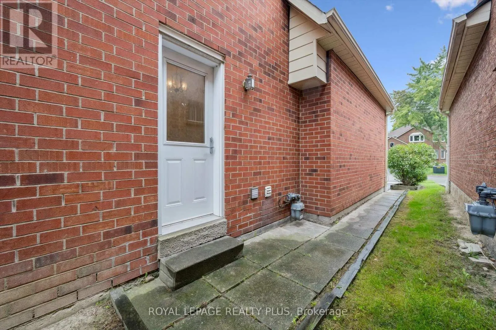 4543 GULLFOOT CIRCLE