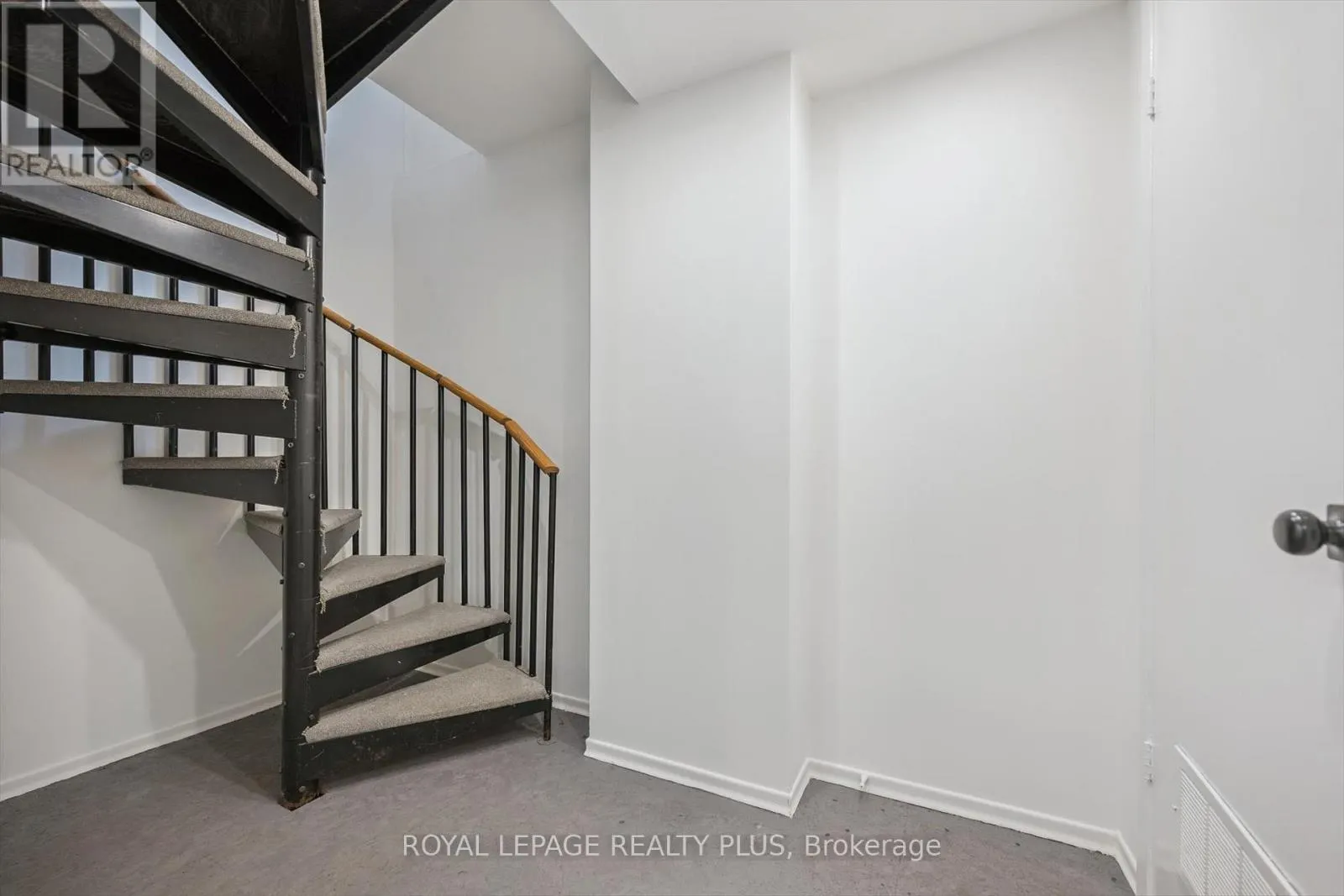 4543 GULLFOOT CIRCLE