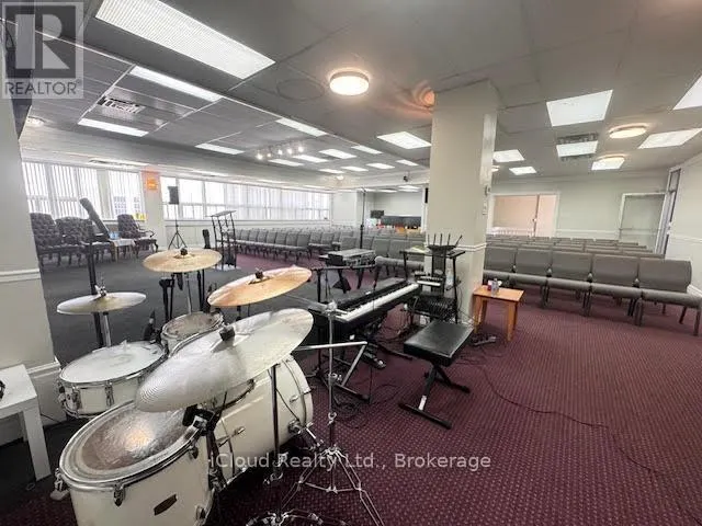 4&5 - 1312 BRITANNIA ROAD