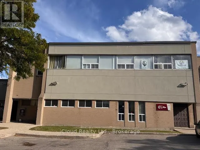 4&5 - 1312 BRITANNIA ROAD