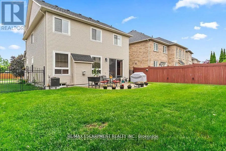 7107 APPLETREE LANE