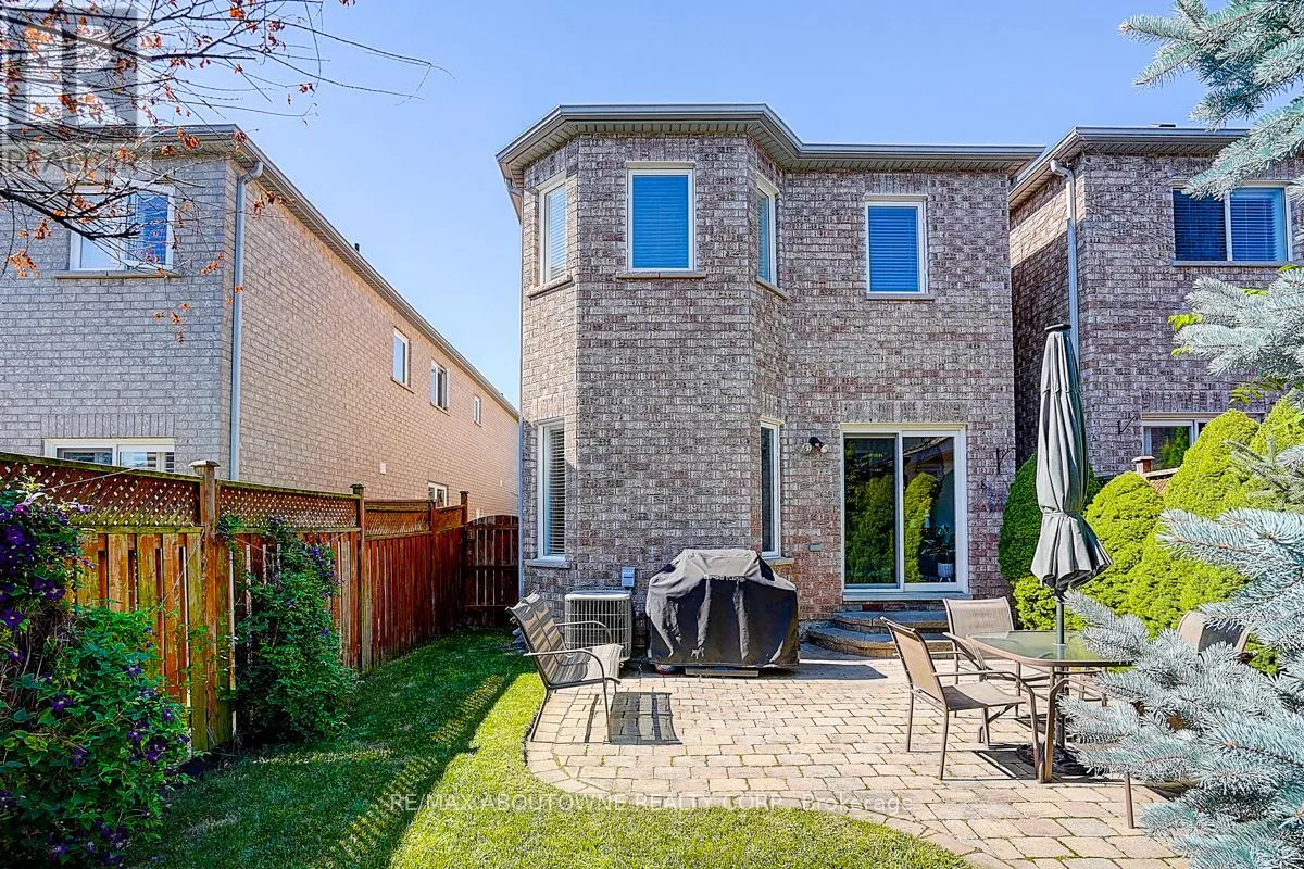 5575 MARGARITA CRESCENT