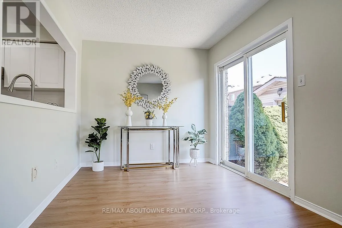 5575 MARGARITA CRESCENT