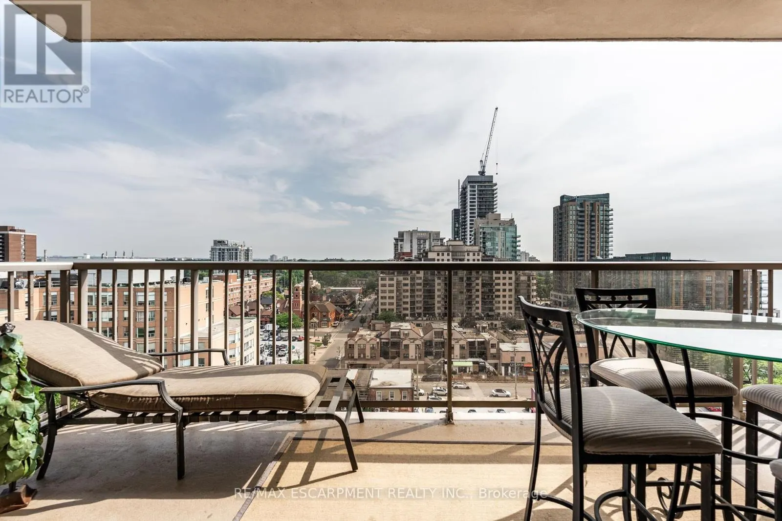 1102 - 1477 LAKESHORE ROAD