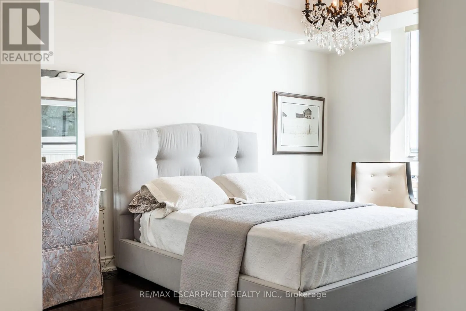 1102 - 1477 LAKESHORE ROAD